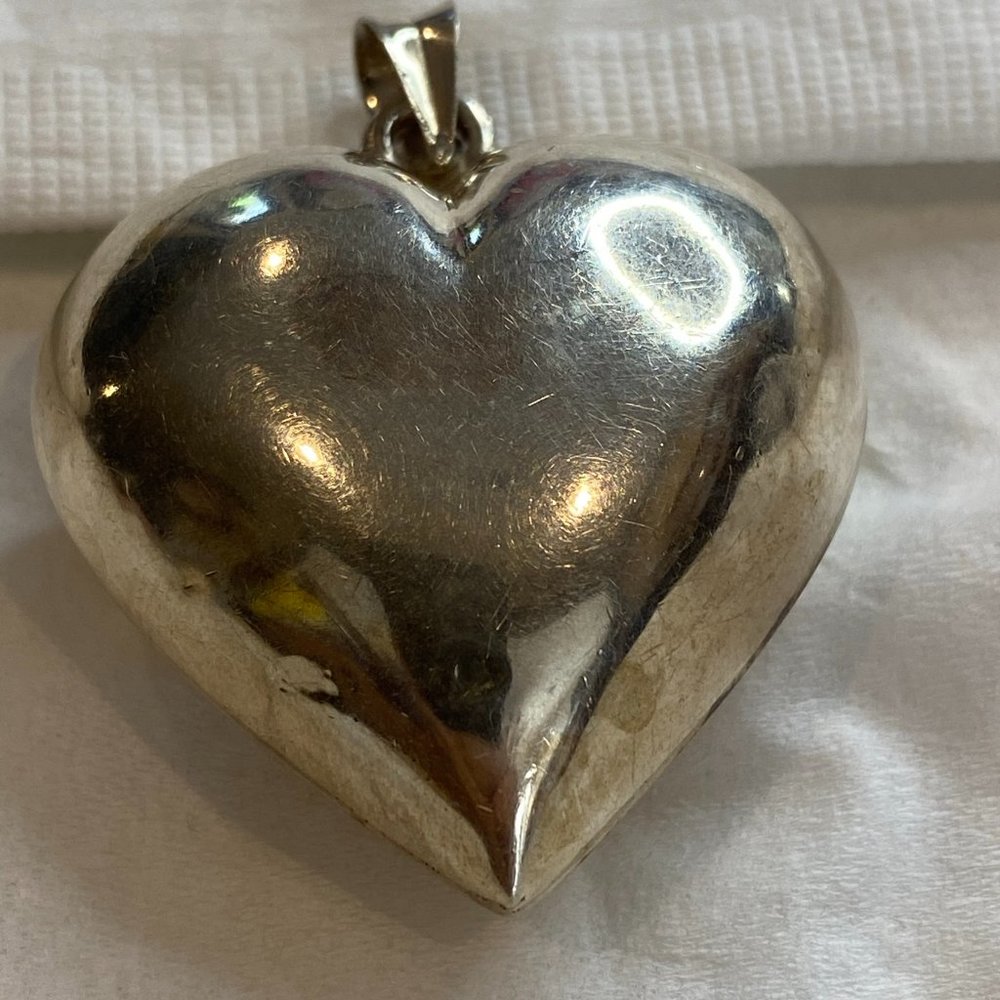 Sterling silver heart pendant